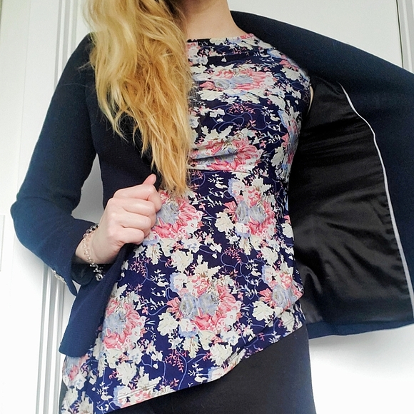 ZARA WOMAN Navy Blue Fitted Blazer Gold Buttons Sz M - Picture 4 of 7